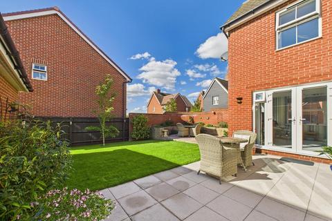4 bedroom detached house for sale, Marston Gate, Aylesbury HP22