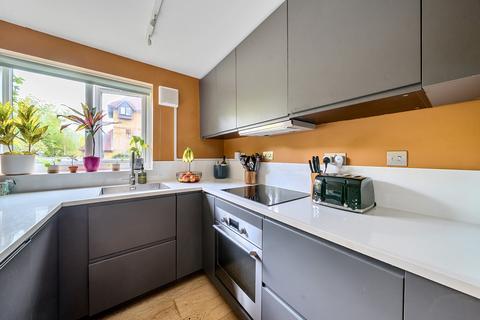 1 bedroom apartment for sale, Linwood Close, London