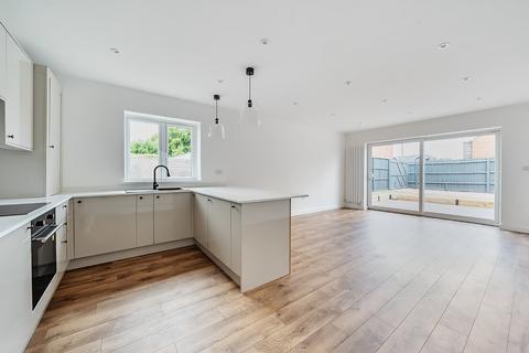 undefined, North East Road, Hampshire SO19