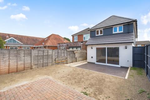 undefined, North East Road, Hampshire SO19