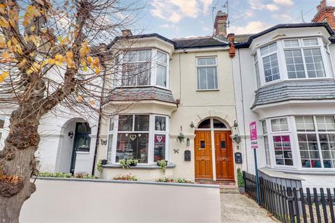 undefined, Oakleigh Park Drive, Leigh-on-Sea SS9