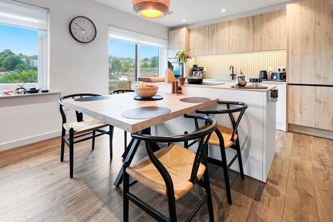 4 bedroom semi-detached house for sale, Highbank, Brighton, BN1