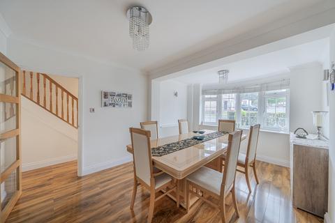 4 bedroom detached house for sale, Leavesden Road, Stanmore