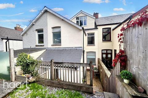 7 Bushy Park, Wainfelin, Pontypool, NP4 6ED