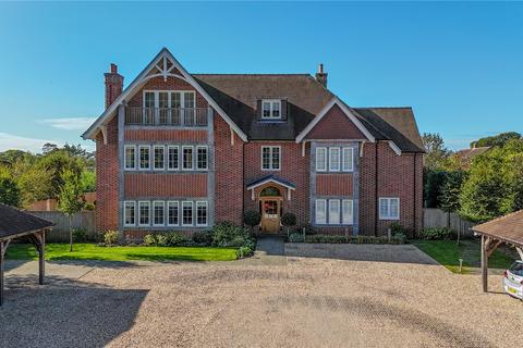 Ringwood Road, Christchurch BH23