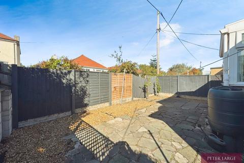 2 bedroom detached bungalow for sale, 44 Eastville Avenue, Rhyl, Denbighshire, LL18 3TN