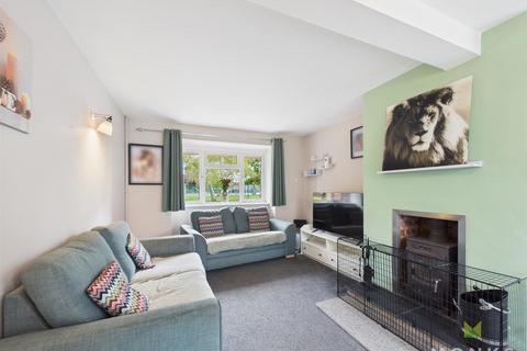 3 bedroom terraced house for sale, Mereside, Shrewsbury