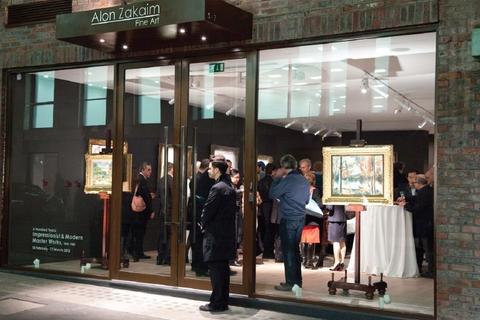 Retail property (high street) to rent, 5-7 Dover St London W1S 4LD