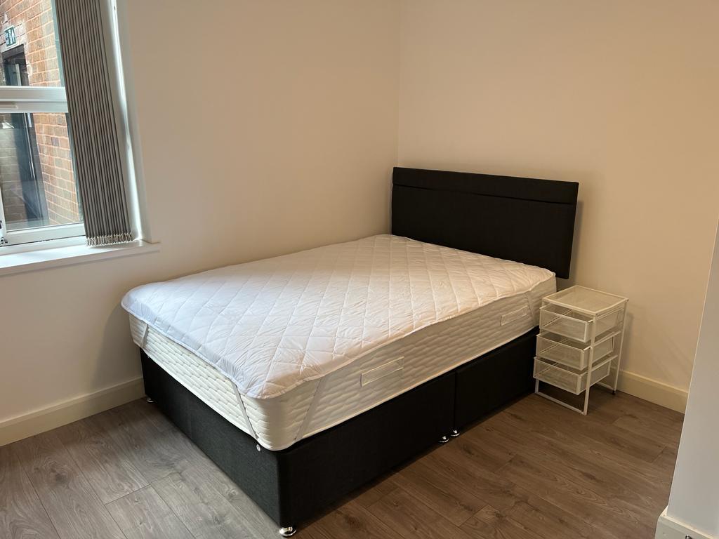 Flat 6.jpg