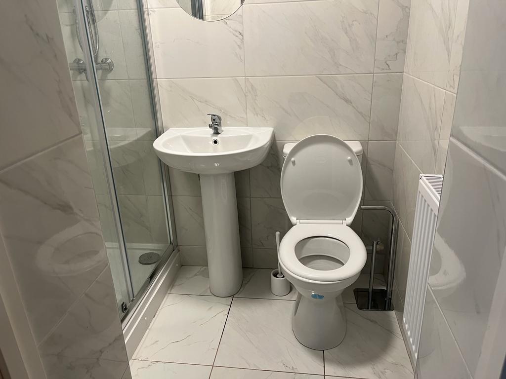 Flat 6 f.jpg