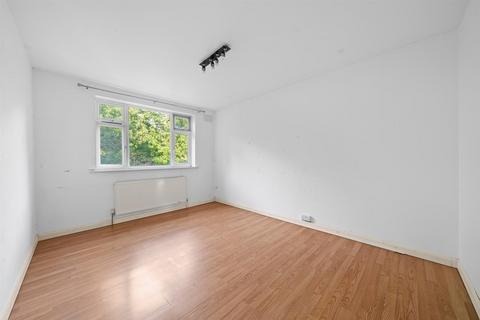 2 bedroom maisonette for sale, Mill Vale, Shortlands, Bromley, BR2