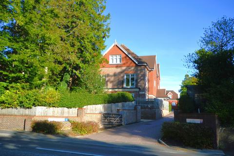 undefined, Cricketers Close, Bagshot