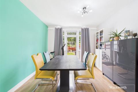 59 Brampton Road, Kingsbury, London, NW9 9DE