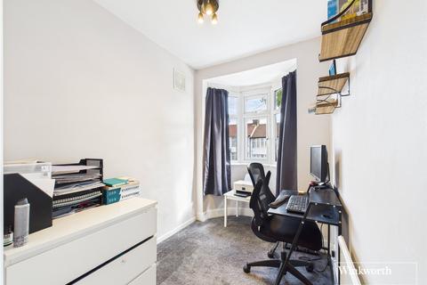 59 Brampton Road, Kingsbury, London, NW9 9DE