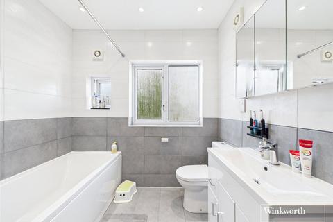 59 Brampton Road, Kingsbury, London, NW9 9DE