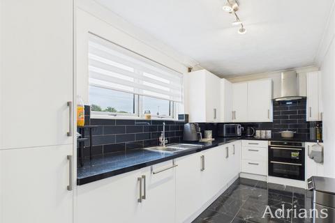 3 bedroom terraced house for sale, Cheviot Drive, CM1