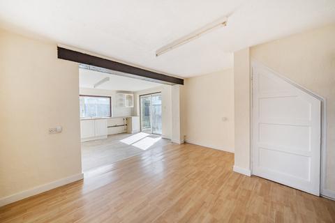 undefined, Hicks Beach Road, Gloucestershire GL51