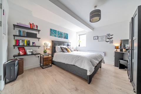 3 bedroom apartment for sale, Albion Street, Gloucestershire GL52