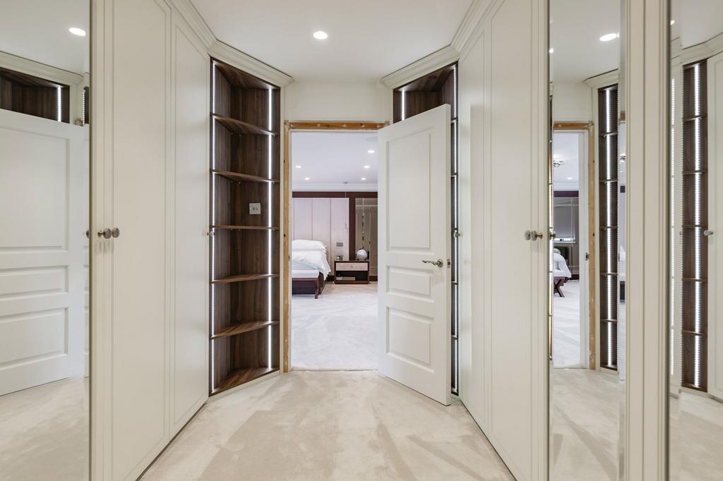 Dressing Room (Main Bedroom)