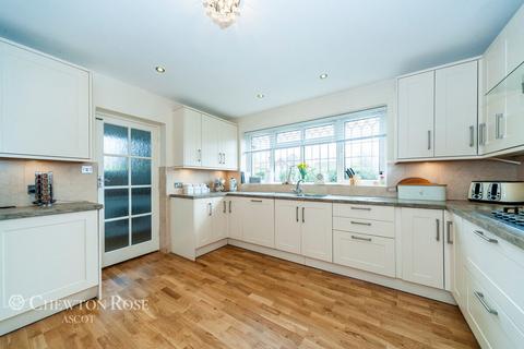 4 bedroom detached house for sale, Chobham Road, Woking