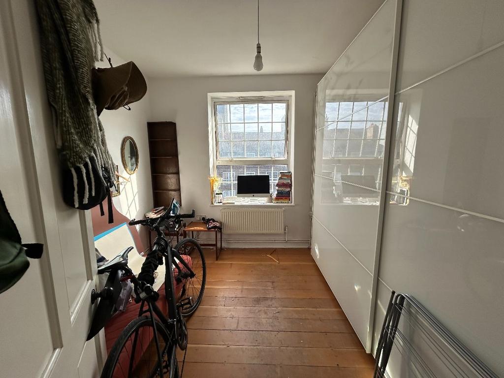 Apartment in London, Royal Borough of Greenwich - View 3