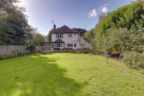 4 bedroom detached house for sale, Rectory Road, Worthing