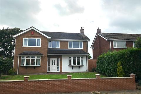 4 bedroom detached house for sale, Beeston Drive, Winsford CW7