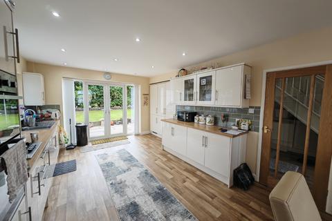 4 bedroom detached house for sale, Beeston Drive, Winsford CW7