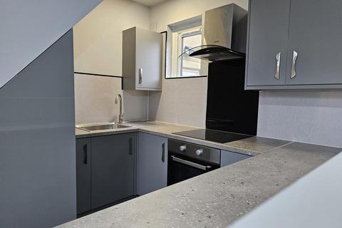 1 bedroom duplex to rent, Town Street, Stanningley, Pudsey