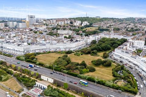 undefined, Lewes Crescent, Brighton, East Sussex, BN2