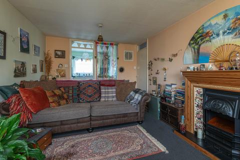1 bedroom flat for sale, Marshall Close, Morley LS27