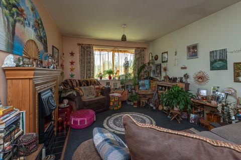1 bedroom flat for sale, Marshall Close, Morley LS27