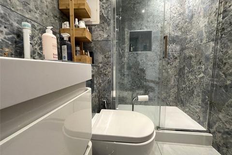 3 bedroom apartment for sale, Pyrene House, Brentford TW8