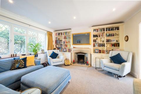 undefined, Beecot Lane, WALTON-ON-THAMES, KT12
