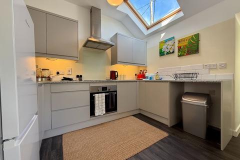 undefined, 5 Abermaw Apartments, 6 Marine Parade, Barmouth, LL42 1NA