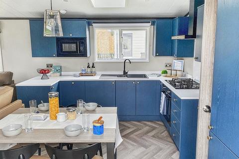 2 bedroom lodge for sale, Lodge at Sun Haven Valley Holiday Park, Mawgan Porth