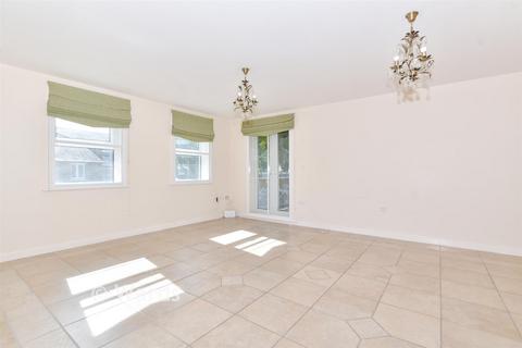 2 bedroom apartment for sale, Queensgate, Maidstone, Kent