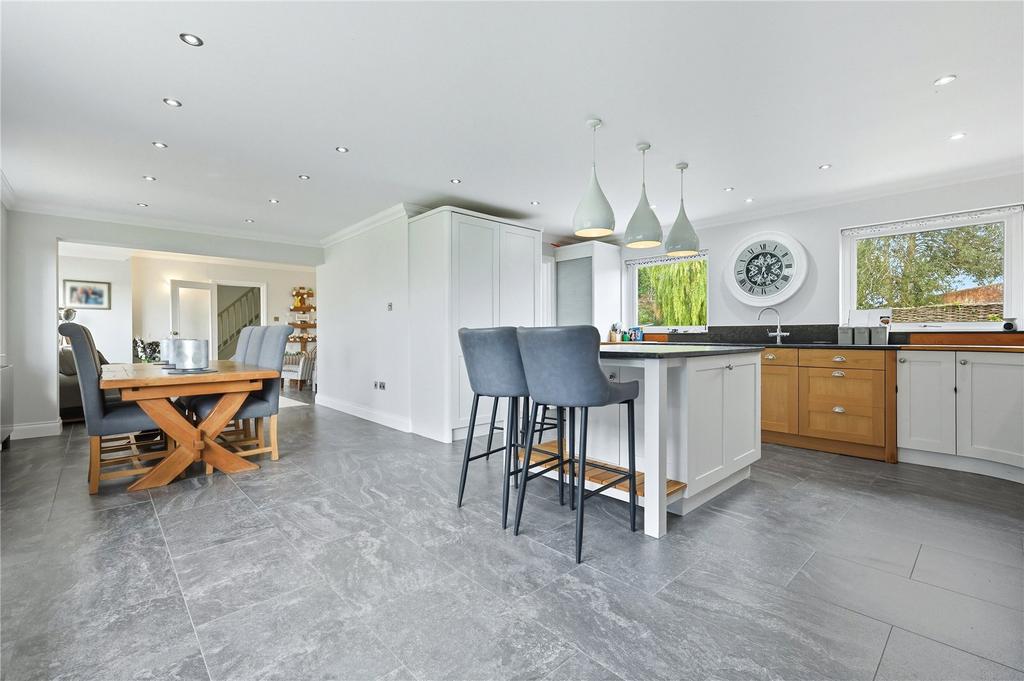 Kitchen/Breakfast