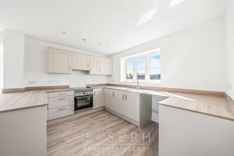3 bedroom detached house for sale, Nelson Avenue, Shotley Gate, IP9