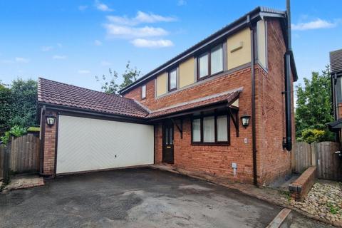 undefined, Carlisle Close, Whitefield, M45