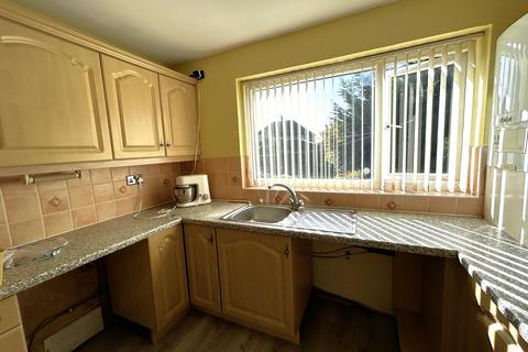 3 bedroom semi-detached house for sale, Linthouse Lane, Wolverhampton WV11