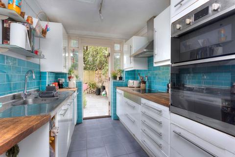 1 bedroom flat for sale, Melville Road, Hove, BN3