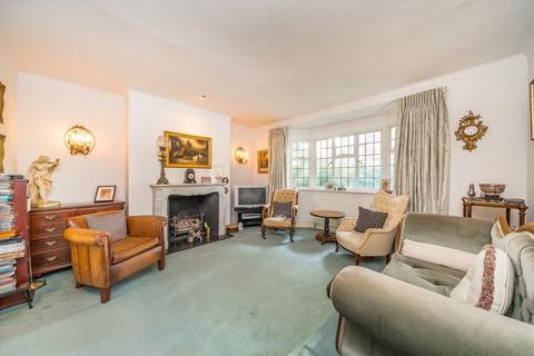 3 bedroom detached house for sale, Park Road, London W4