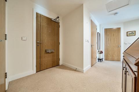 2 bedroom flat for sale, Lower Turk Street, Alton, Hampshire, GU34