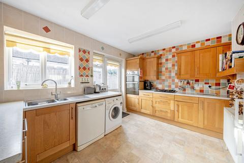 undefined, Homefield Road, Coulsdon CR5