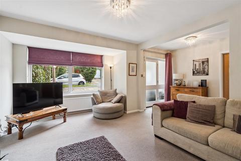 undefined, Lawford Close, Chorleywood WD3