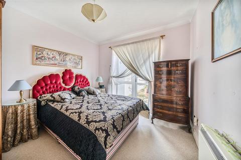 2 bedroom apartment for sale, Castle Hill, Lynton