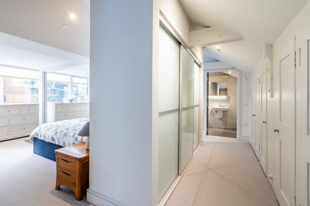 Built In Wardrobes