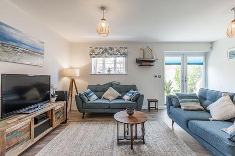 undefined, Beautifully Finished Home in Docking Perfect for Coastal Living