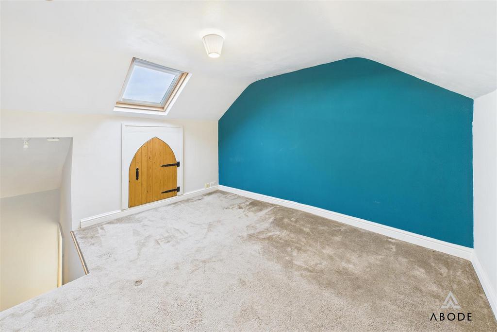 CAM04913 G0-PR0117-STILL007.jpg